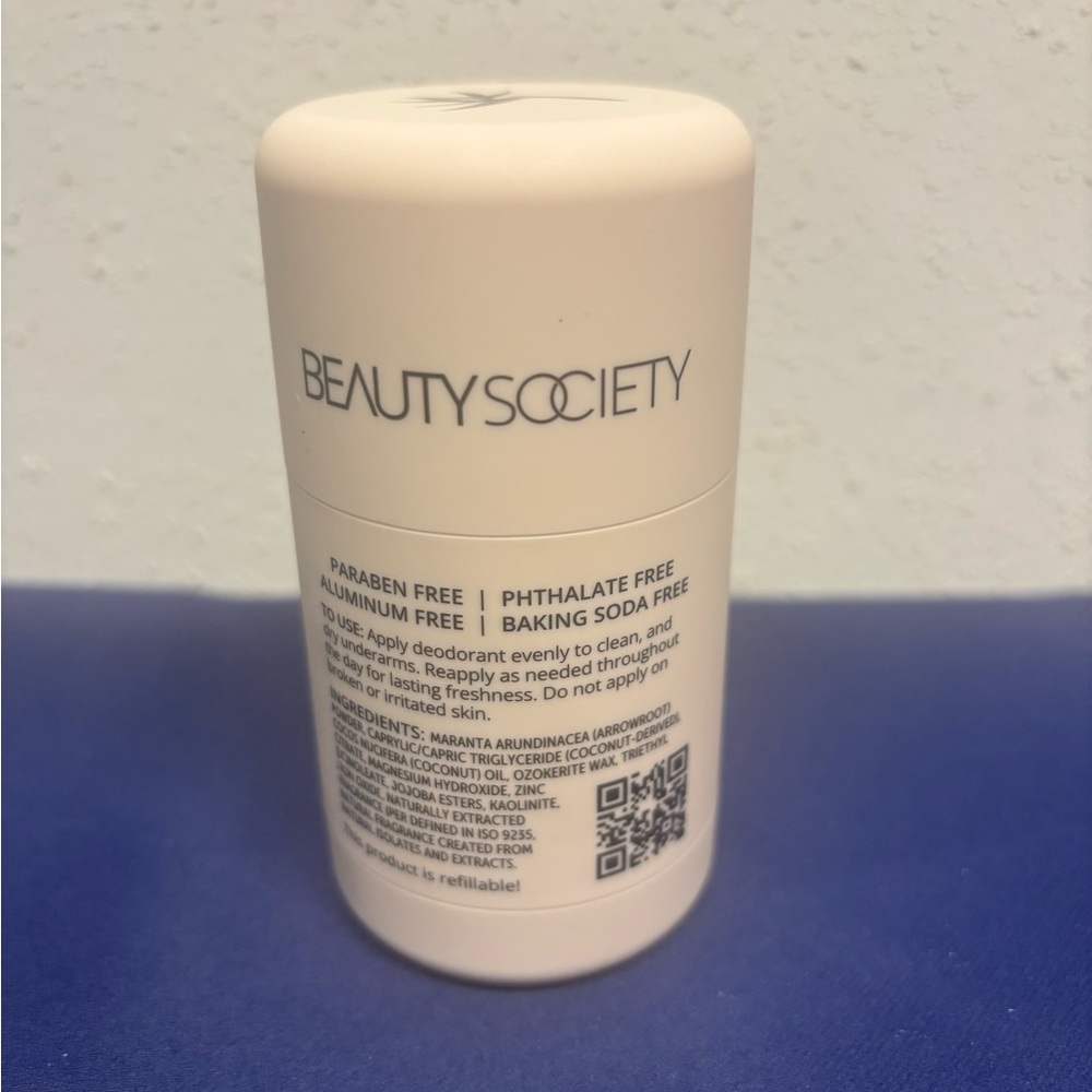 Beauty Society Heaven Scent Natural Refillable Deodorant BRAND NEW - Picture 2 of 3